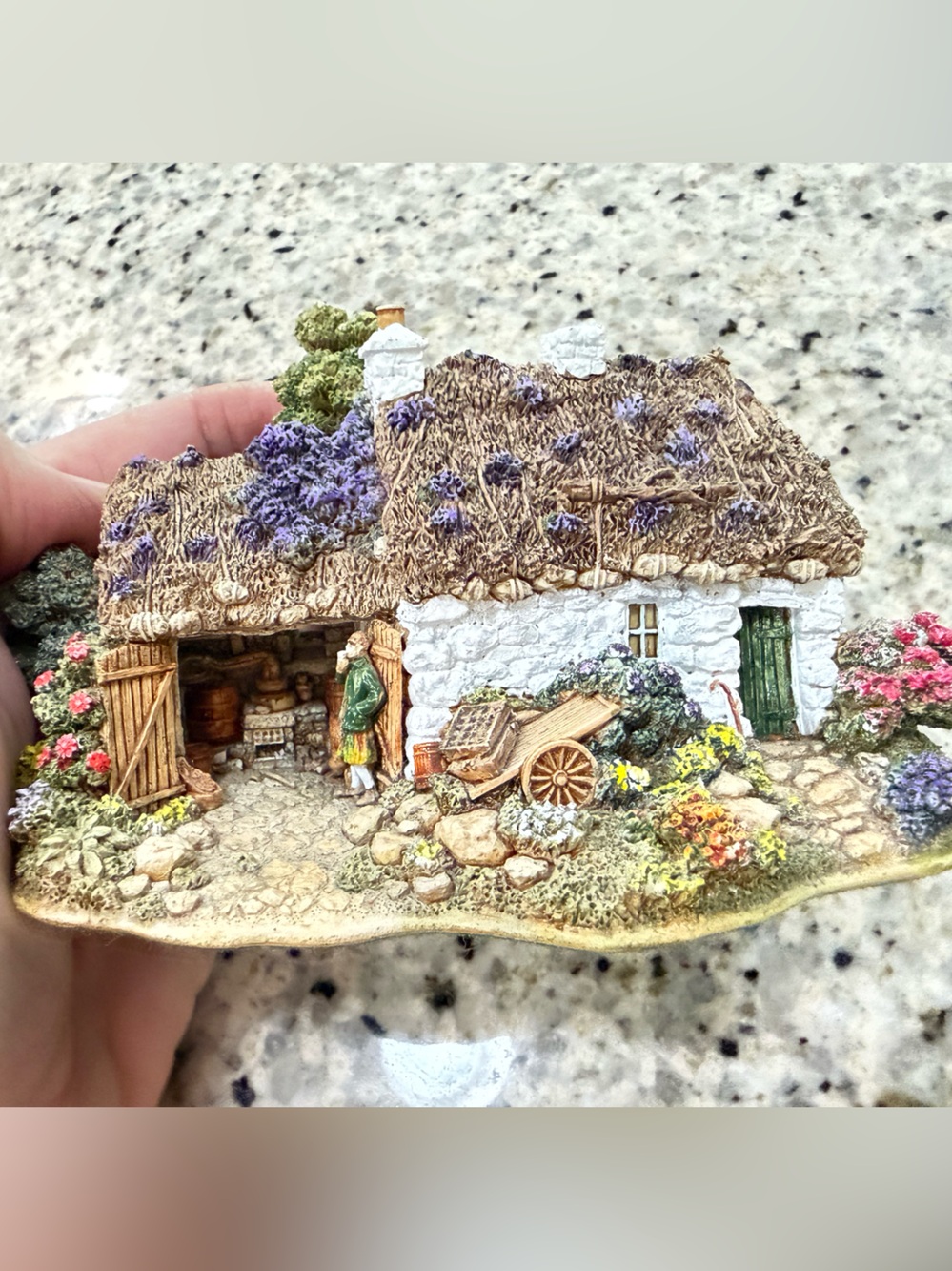 Lilliput Lane Scotch Mist